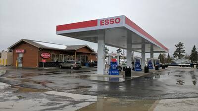 Esso Gas Station for Sale in GTA West