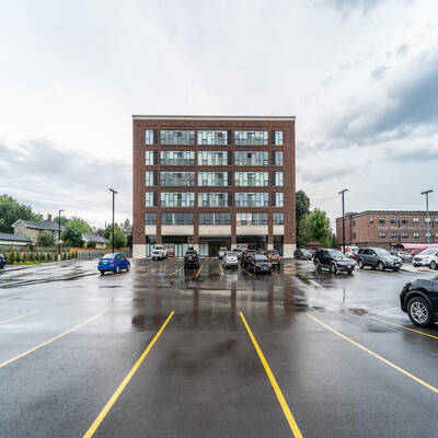 Commercial Units for Sale or Lease in Newcastle