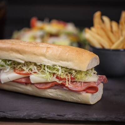 Italian Pizzeria Sandwich Restaurant  for Sale in Niagara