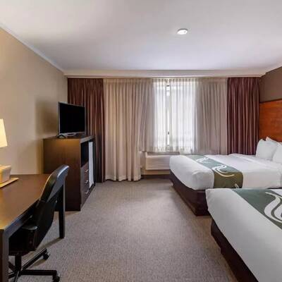 Comfort Inn Hotel for Sale in Alberta