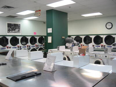 FULLY Attended Coin Laundry & Dry Cleaning Depot in Downtown