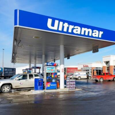 Ultramar with Tim Hortons with $165K Rental Income 90 Minutes from GTA