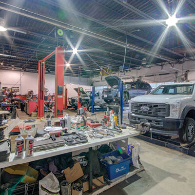 Full Automotive Service Business For Sale in Muskoka Area