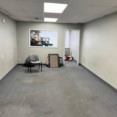 Second Floor Office Space For Lease in Toronto, ON