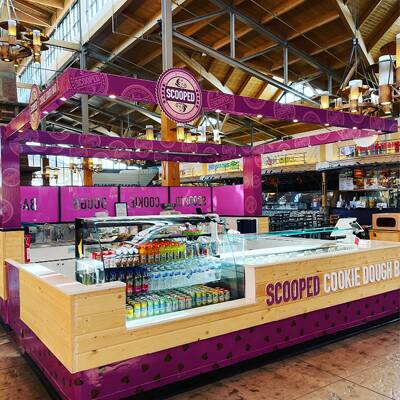 Scooped Cookie Dough Bar Franchise Opportunity in the USA