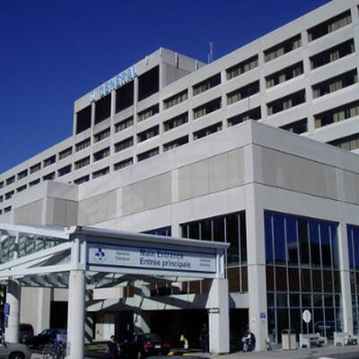 INS MARKET Convenience Kiosk Riverside Hospital Ottawa