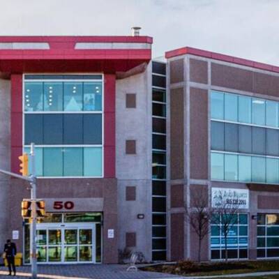 Office Unit For Sale in Brampton