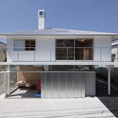 House with Garage for Sale in London