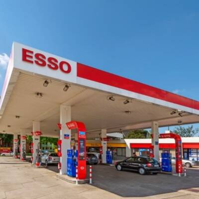 Esso with Convenience Store with Rental Income in Mississauga, ON