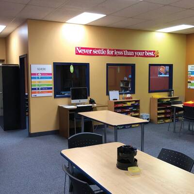 Oxford Learning Centre For Sale in Waterdown