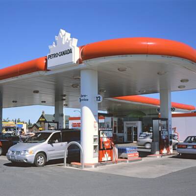 Petro Canada with Car Wash and other Rental Income for Sale