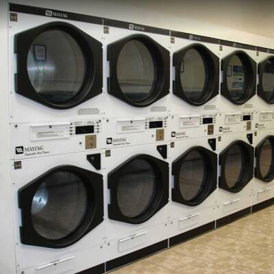 COIN LAUNDRY & DRY CLEANING DEPOT WITH  WASH & FOLD FOR SALE - NEAR DOWNTOWN BRAMPTON