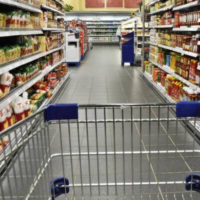 Extremely High Volume Grocery/ Produce Business For Sale in Windsor Area, ON