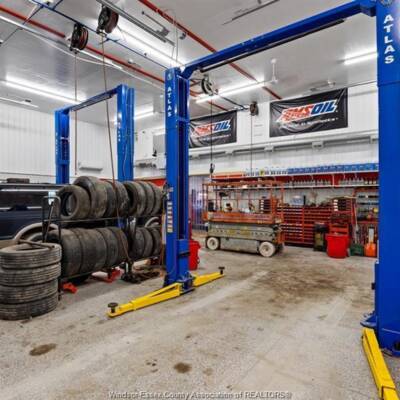 Turn-key Mechanic's Car Service Centre For Sale In McGregor, ON