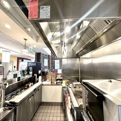 Metrotown famous restaurant for sale!(E10-4700 kingsway,burnaby)