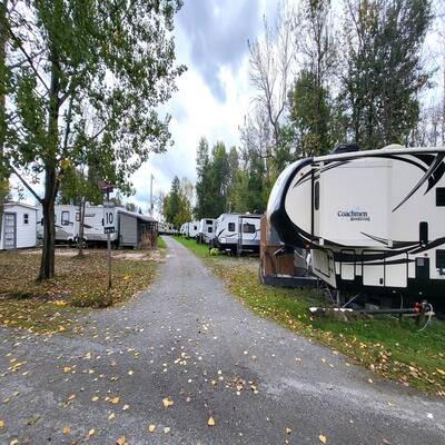 Trailer Park, Lakefront 102 sites .