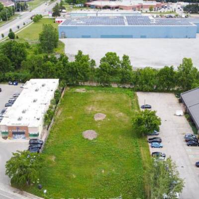 Development Land 118 x 293 FT For Sale in Brantford, ON