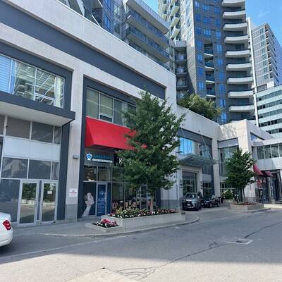 WORLD ON YONGE COMMERCIAL CONDO UNIT #102 FOR SALE