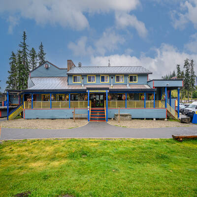 The Bulldog Hotel at Silver Star Mountain Resort