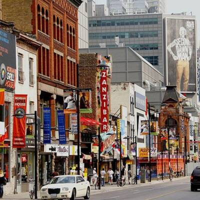 INS Market for Sale in Yonge St, Toronto