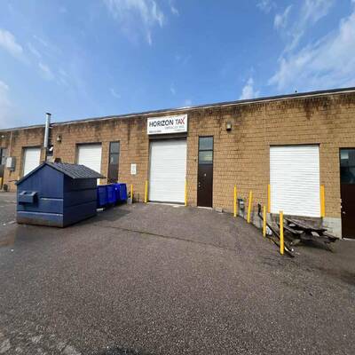 Commercial Unit for Sale in Newmarket