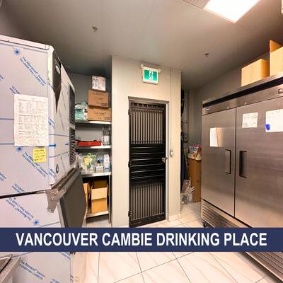 742 sqft Bubble tea shop in a prime location on Broadway(608 West Broadway, Vancouver, BC, Canada)