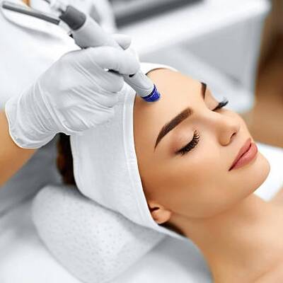 Skin Care Clinic In Mississauga For Sale