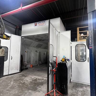 Very Profitable Auto Body Shop in Toronto for sale