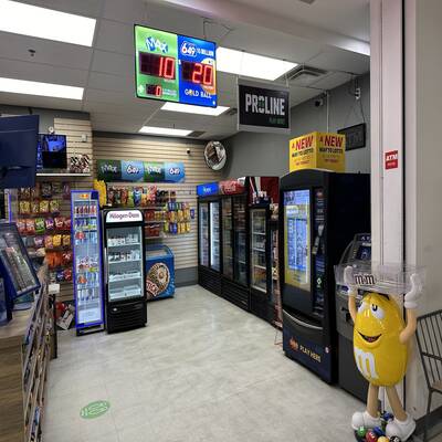 40 years history convenience store with high lottery commission and potentials