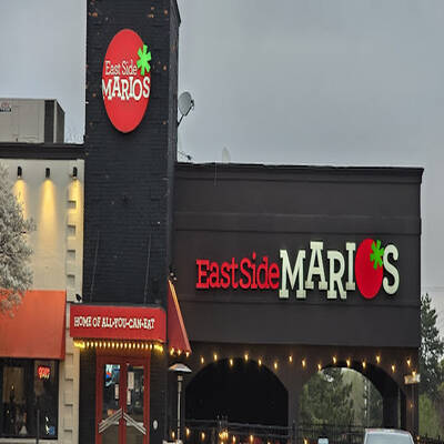 East Side Mario's Tri-City 1 Hr West Of Mississauga