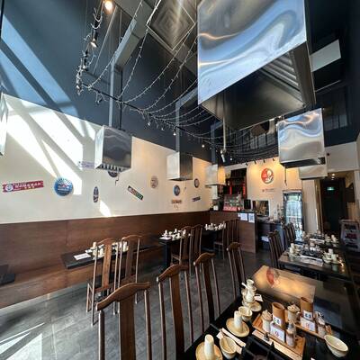 Prime Restaurant Sublease Opportunity in Busy Richmond Plaza(1103-3779 Sexsmith Road)