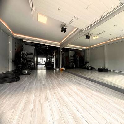 Richmond Personal Fitness and Training Center Assets For Sale（120-8740 Beckwith Rd）