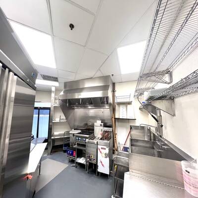 Franchised Malatang Restaurant at SFU for Sale（2301 - 8888 University Drive Burnaby）