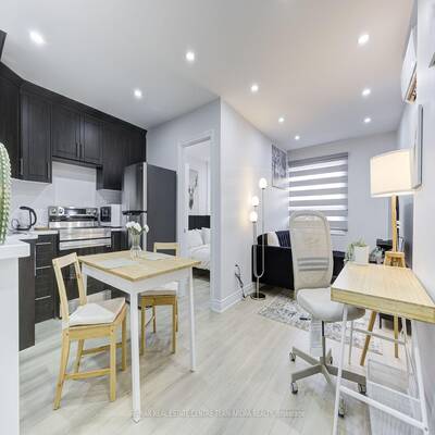 Commercial/Retail space on sale