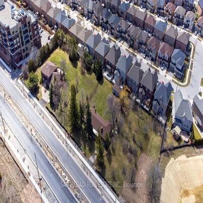 Opportunities In the Heart of Oakville Approx 2 Acres