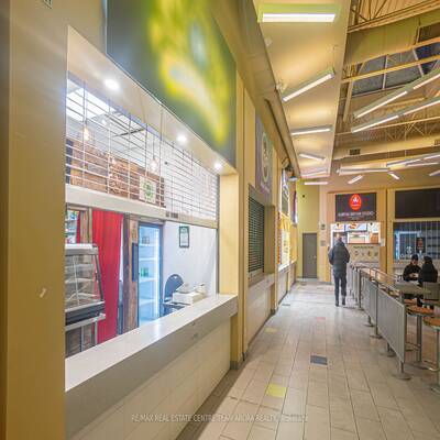 Prime Food Court Outlet For Sale