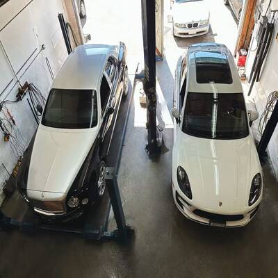 Marine Drive Auto Service Shop（10-930 SW MARINE DRIVE ）