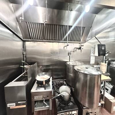 Richmond Hotpot Restaurant for Sale! （ 2792-4151 Hazelbridge Way）