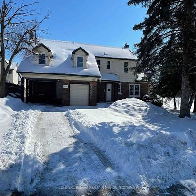 Recently Renovated Detached 2 Storey for Income Generators