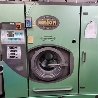 UNATTENDED COIN LAUNDROMAT AND DRY CLEANING PLANT WITH PROPERTY