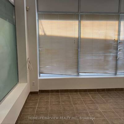 Retail Unit For Lease in Toronto