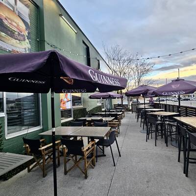 Sports Bar For Sale in Richmond Hill