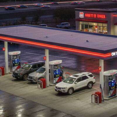 Gas station with Coin and Auto Car wash and Restaurant - Just 1 hour from Toronto