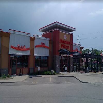 Boston Pizza Cambridge South - Newly Renovated!