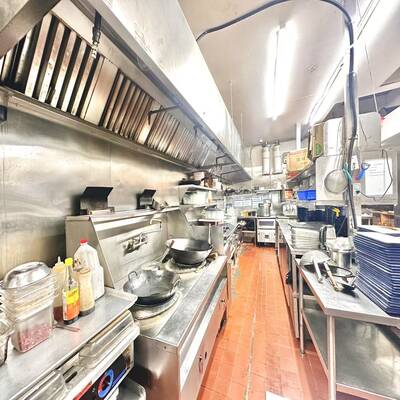 Downtown Vancouver Restaurant for Sale(1542 Robson Street)