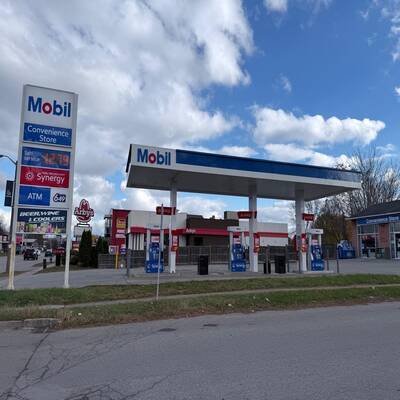 Mobil Gas Station Niagara Falls