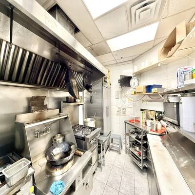 Food Court at Parker Place Mall For Sale（1377 4380 NO. 3 ROAD）