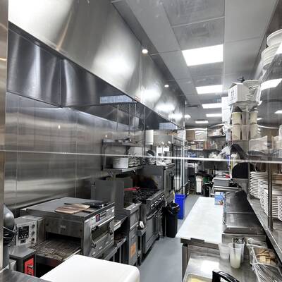 Turnkey Restaurant Business For Sale （8180 No.2 Road）