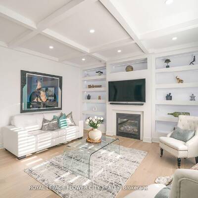 Stunning Detached Home For Sale in Shelburne