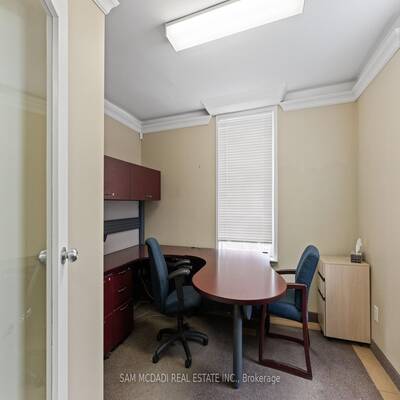 Prime main-floor office space approximately 1,000 sq. ft Kingston Rd Ajax